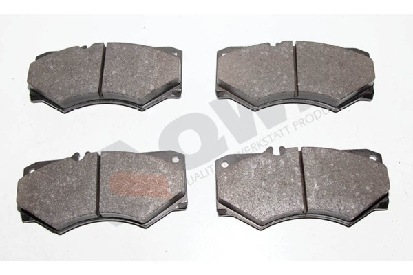 Set placute frana,frana disc MERCEDES CLK Cabriolet (A208) (1998 - 2002) QWP WBP225 piesa NOUA