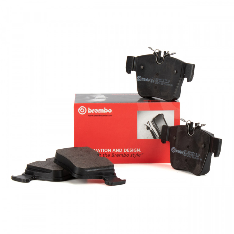 Set Placute Frana Spate Brembo P 50 133