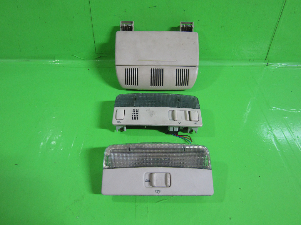 SET PLAFONIERA / ILUMINATOR INTERIOR CU SUPORT OCHELARI SKODA OCTAVIA II FAB. 2004 - 2013 ⭐⭐⭐⭐⭐