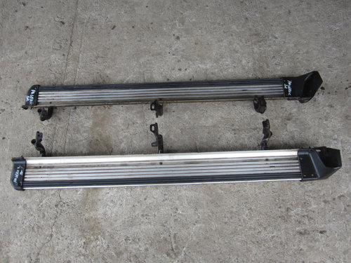 SET PRAG / ORNAMENT SCARA ALUMINIU STANGA - DREAPTA MITSUBISHI PAJERO 2 4x4 FAB. 1991 - 1999 ⭐⭐...