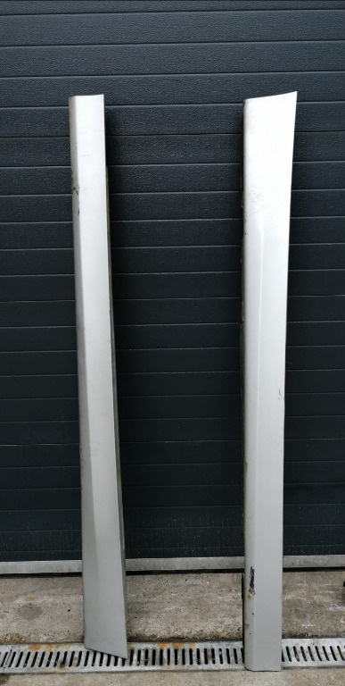 Set praguri BMW E90 2008