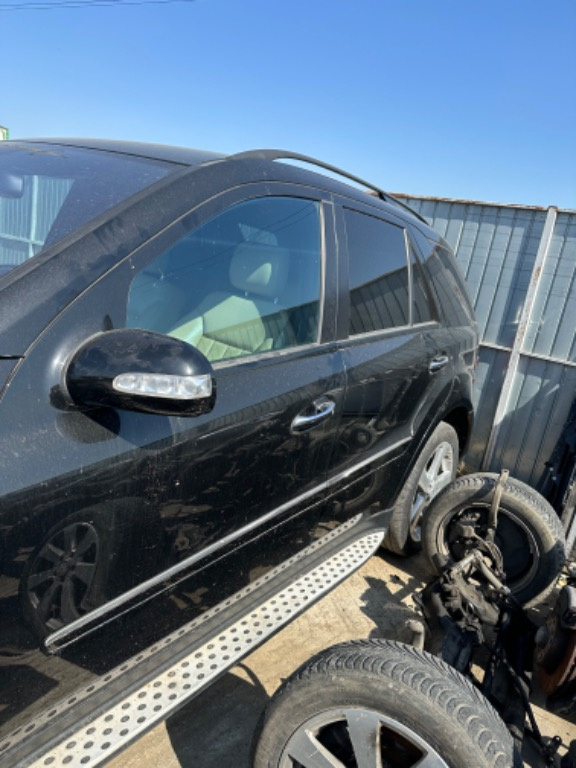 Set praguri, scărița Mercedes ml w164