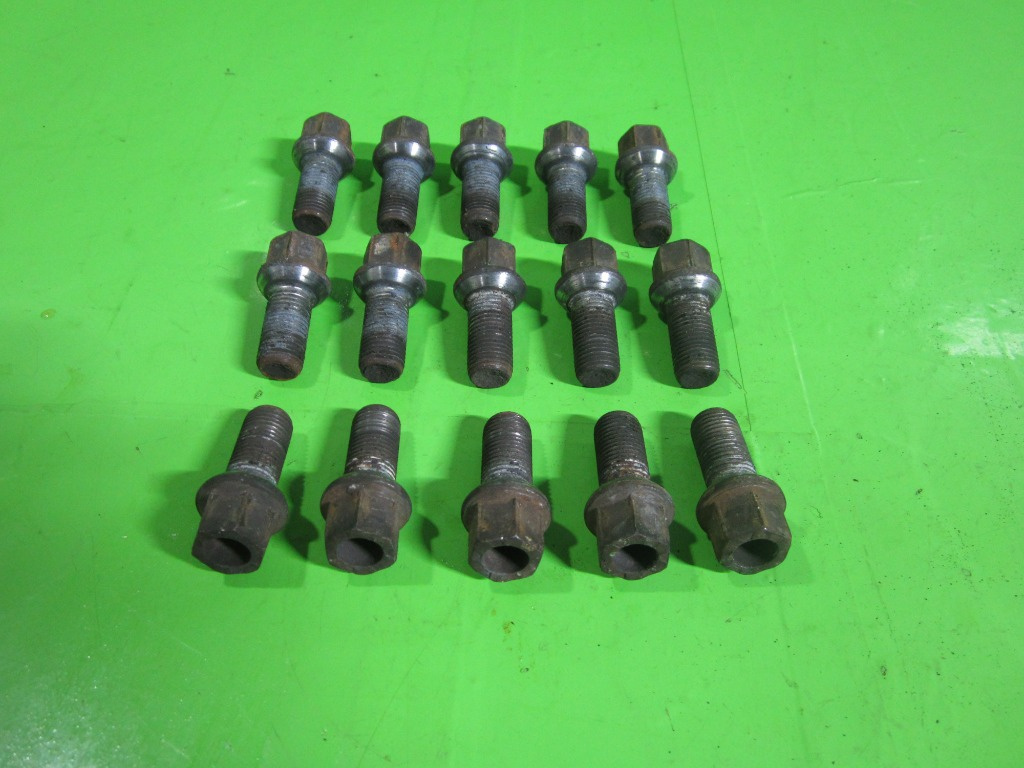 SET PREZOANE / PIULITE ROTI VW PASSAT B6 FAB. 2005 - 2010 ⭐⭐⭐⭐⭐
