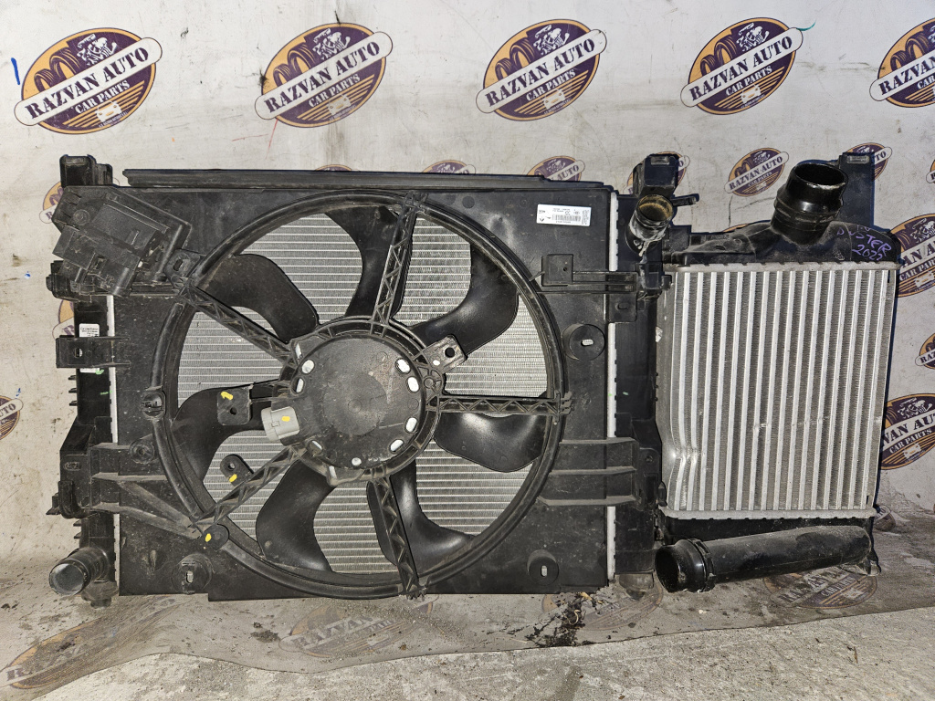 Set Radiatoare + Ventilator Dacia Duster 1.3 Benzina 2019