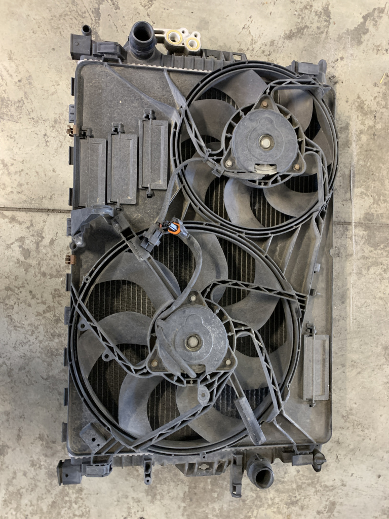 Set Radiatoare + Ventilator Land Rover Freelander 2 2.2 Motorina 2009, -