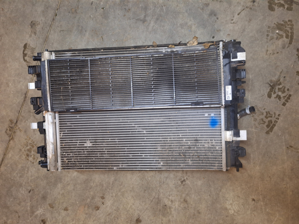 Set Radiatoare + Ventilator Renault Austral 1.2 Hybrid 2023, ELECTROVENTILATOR 215817700R / RADIATOR 921004120R