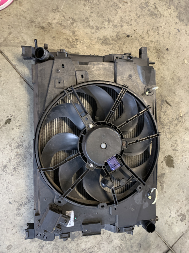 Set Radiatoare + Ventilator Renault Captur - Motorina 2015, -