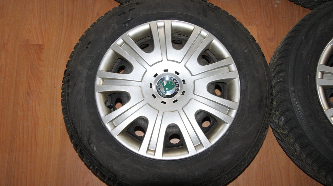 Set roti iarna Skoda Octavia II 2013 NOKIAN WR A3 195 65 15