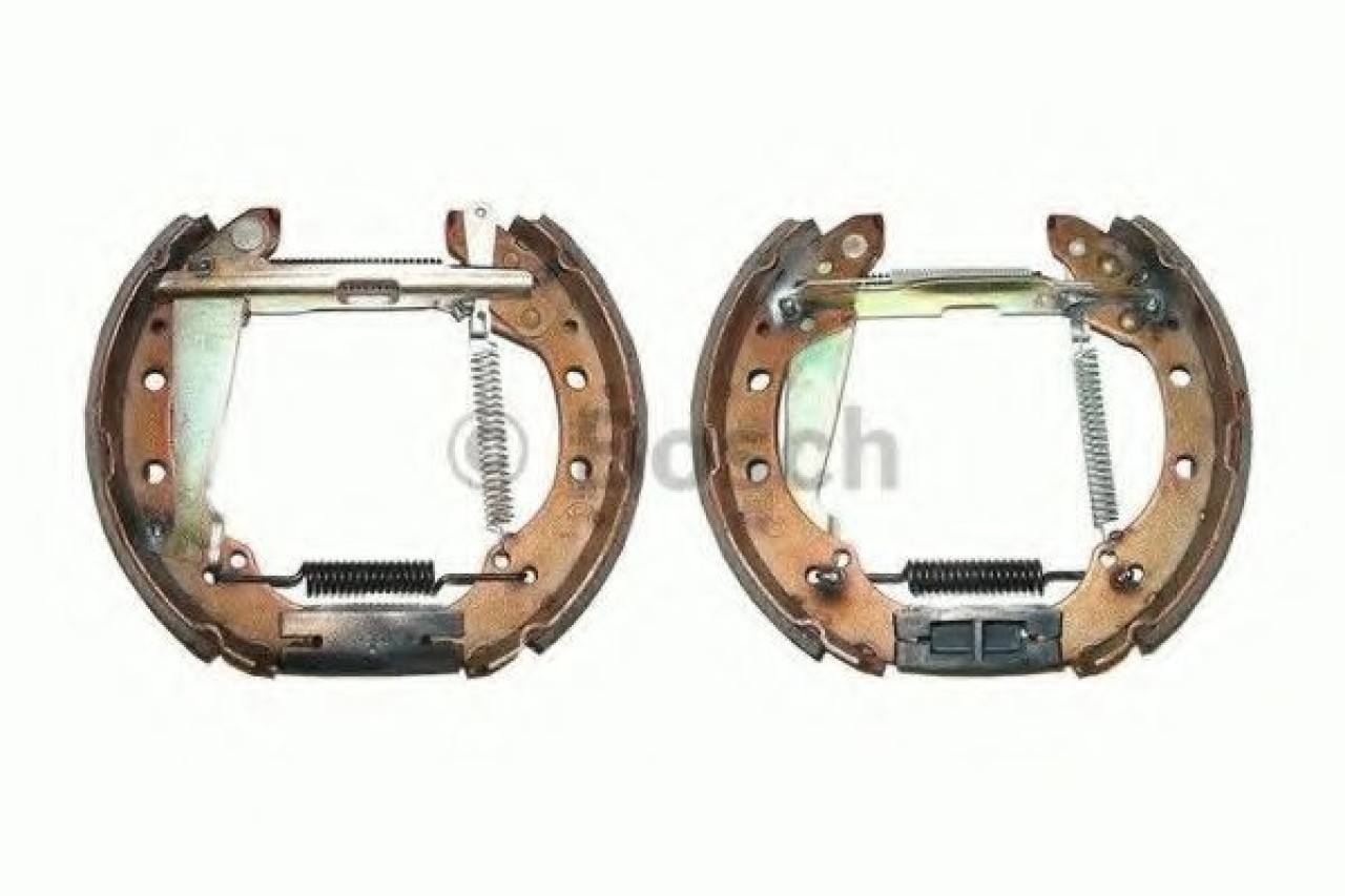 Set saboti frana AUDI A2 (8Z0) (2000 - 2005) BOSCH 0 204 114 546 piesa NOUA