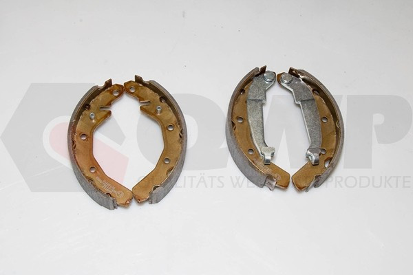 Set saboti frana CHEVROLET SPARK (2005 - 2016) QWP WBS103 piesa NOUA