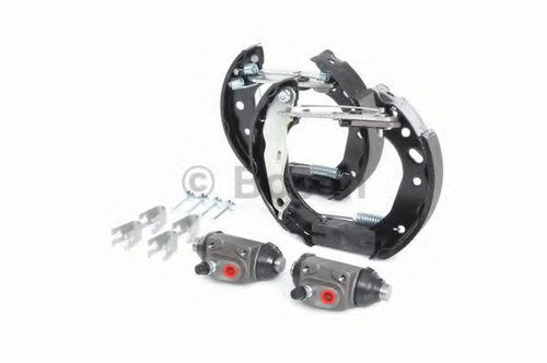 Set saboti frana FORD FIESTA IV (JA, JB) (1995 - 2002) BOSCH 0 204 114 586 piesa NOUA