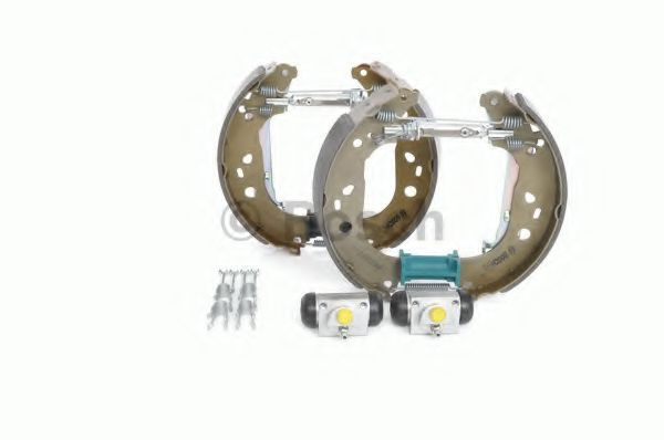 Set saboti frana FORD FOCUS II (DA) (2004 - 2012) BOSCH 0 204 114 647 piesa NOUA