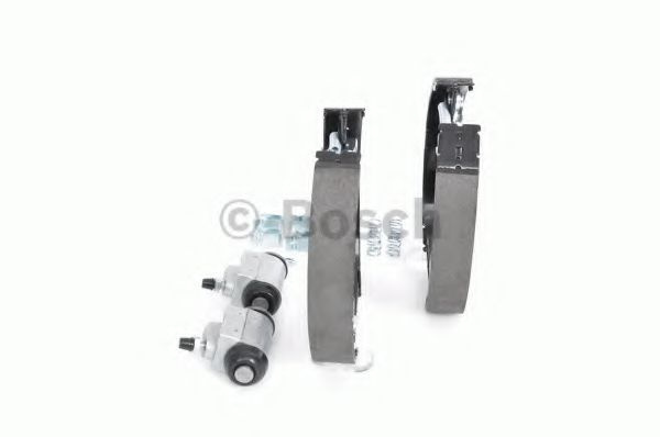 Set saboti frana HYUNDAI GETZ (TB) (2002 - 2010) BOSCH 0 204 114 671 piesa NOUA