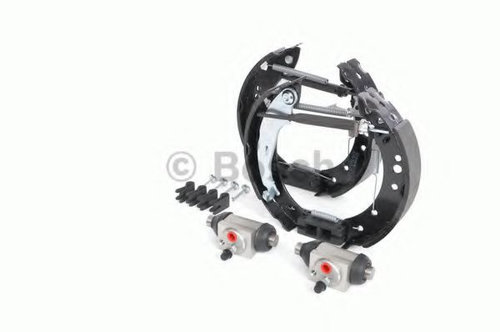 Set saboti frana MITSUBISHI COLT VI (Z3, Z2) (2002 - 2012) BOSCH 0 204 114 665 piesa NOUA