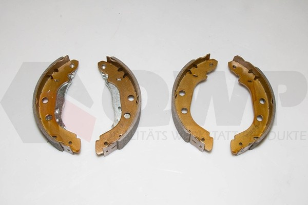 Set saboti frana NISSAN PRIMERA (P11) (1996 - 2001) QWP WBS138 piesa NOUA