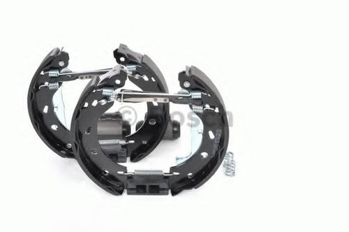 Set saboti frana SMART CITY-COUPE (450) (1998 - 2004) BOSCH 0 204 114 130 piesa NOUA