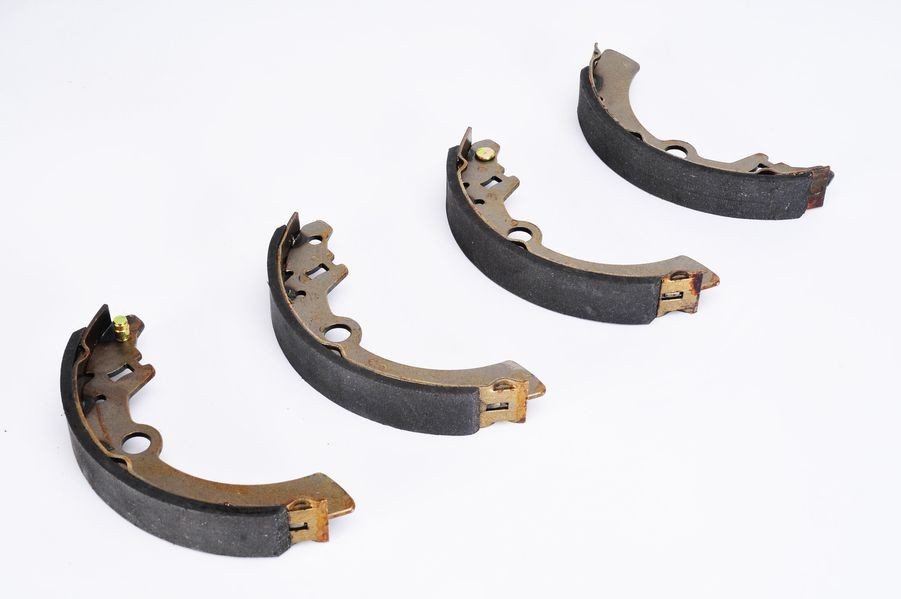 Set saboti frana SUZUKI IGNIS I (FH) (2000 - 2005) ABE C08021ABE piesa NOUA