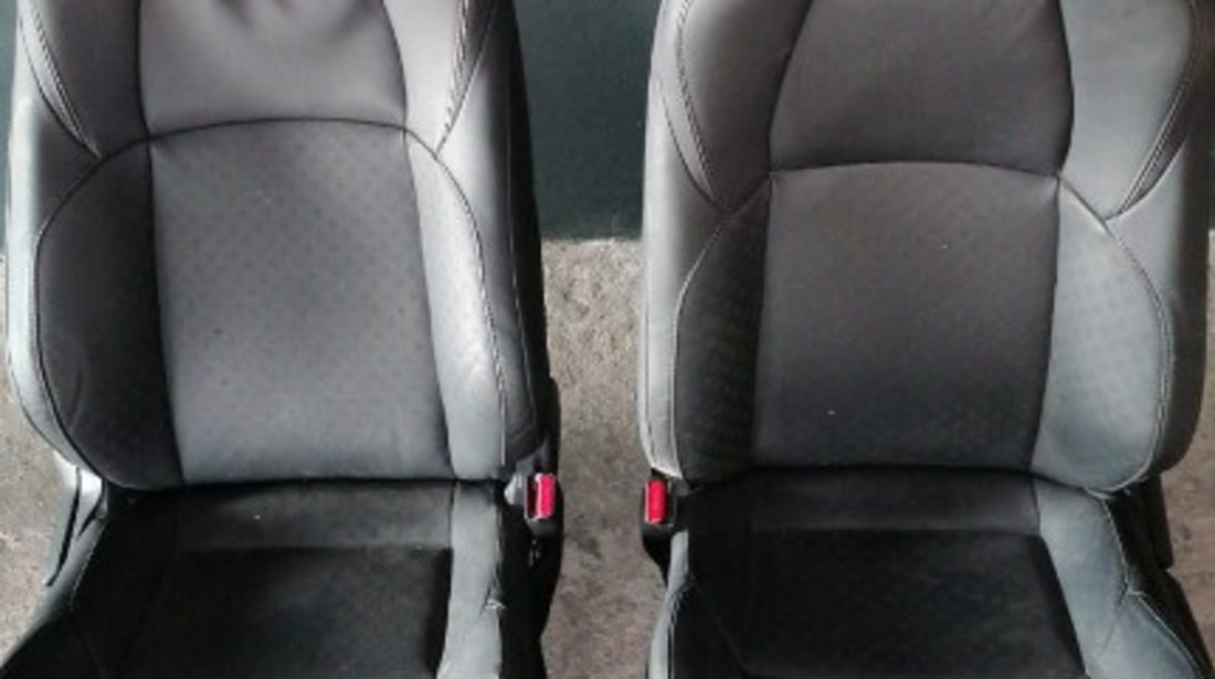 Set scaune fata piele perforata cu incalzire si ventilatie Toyota CH-R 2016-2020