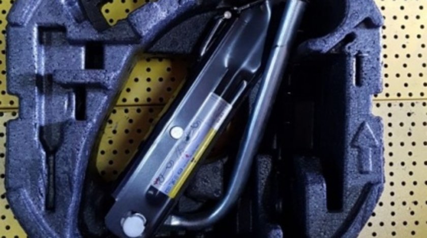 Set schimb roata rezerva Volkswagen Passat oricare