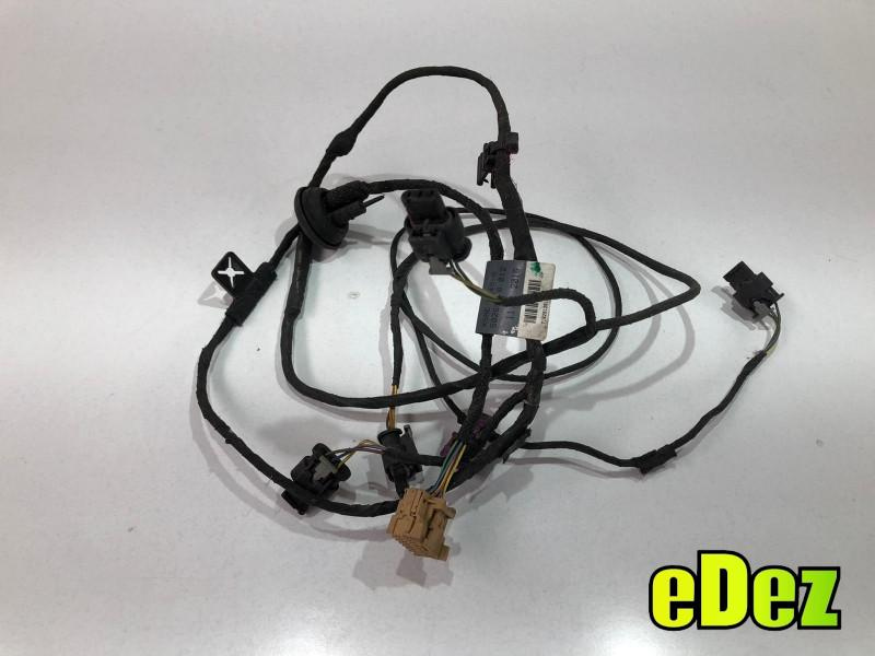 Set senzori parcare spate Audi A4 (2015-2019) [8W2, B9] 8w0971104a