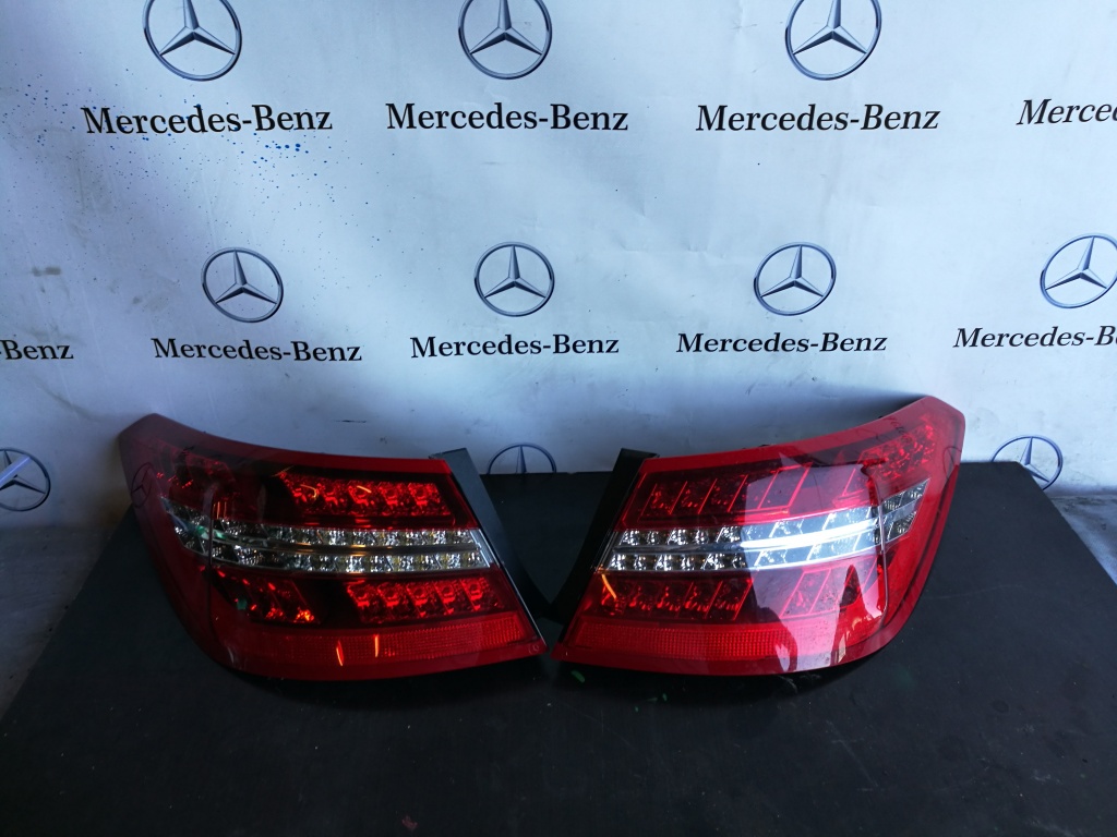 Set stopuri Mercedes E class coupe w207