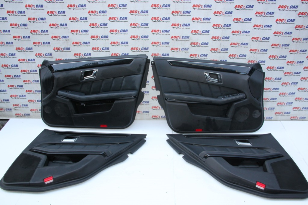 Set tapiterii usa Mercedes E-Class W212 limuzina 2010-2015