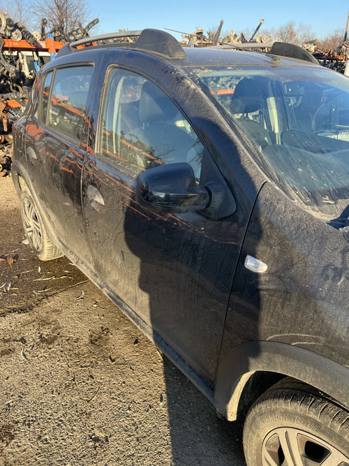 Set Usi Dreapta Dacia Sandero 2 Stepway 0.9 Benzina 2015