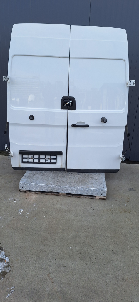 set usi spate Volkswagen Crafter (2006-2017) 2.0 Motorina 2017, MAN