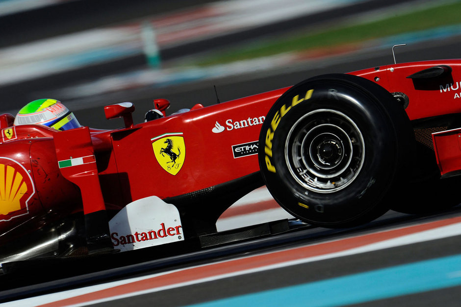 Seturile extra de pneuri Pirelli maresc timpul petrecut de piloti pe pista din Austin Seturile extra de pneuri Pirelli maresc timpul petrecut de piloti pe pista din Austin