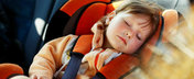 9 sfaturi pentru soferii care circula cu un copil mic in masina