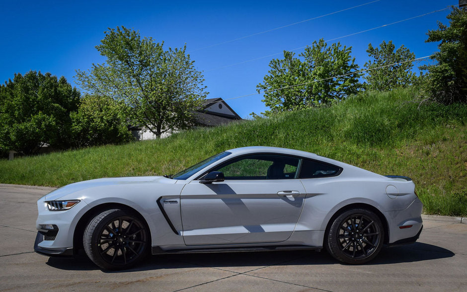 Shelby GT350 - Poze Reale