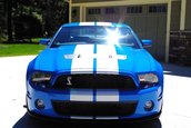 Shelby GT500 cu 34 km la bord