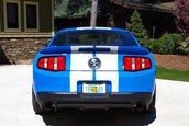 Shelby GT500 cu 34 km la bord