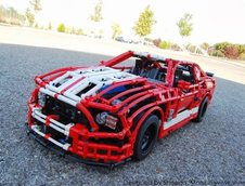 Shelby GT500 facut din piese Lego