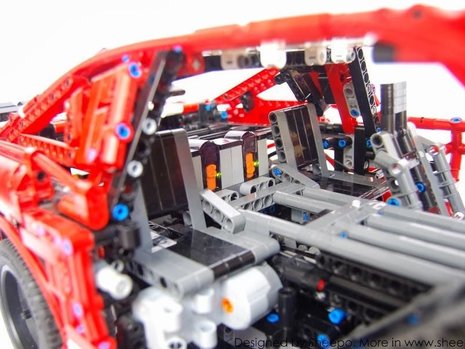 Shelby GT500 facut din piese Lego