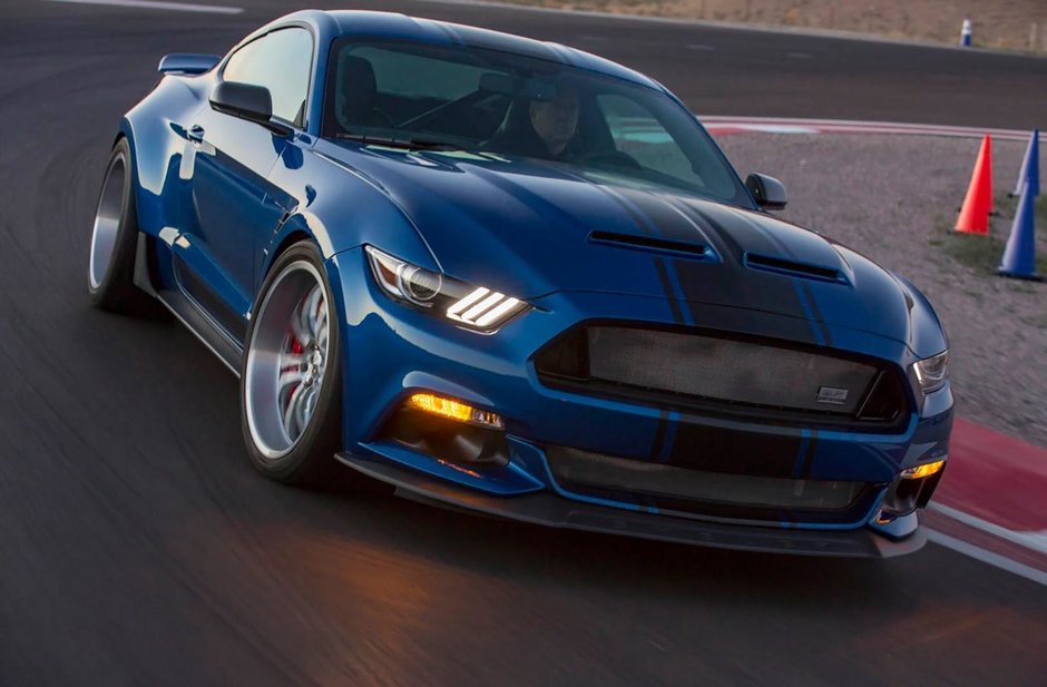 Shelby Super Snake Wide Body Concept si 1000 Package