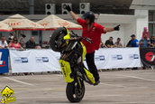 Show de acrobatii pe motocicleta la Romexpo