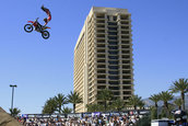 Show de zile mari sambata la Bucureşti: vin baietii de la Red Bull X-Fighters