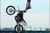 Show de zile mari sambata la Bucureşti: vin baietii de la Red Bull X-Fighters