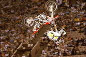 Show de zile mari sambata la Bucureşti: vin baietii de la Red Bull X-Fighters