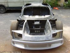 Si-a construit propriul McLaren F1!