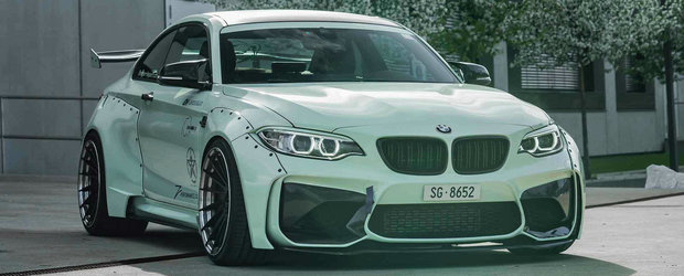 Si-a transformat complet BMW-ul M2. A ales un kit widebody si o culoare care sa-ti fure ochii