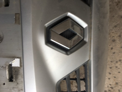 Sigla bara fata Renault Scenic 2 [2003 - 2006] Minivan 5-usi 1.9 dCi MT (120 hp) II (JM0/1_)