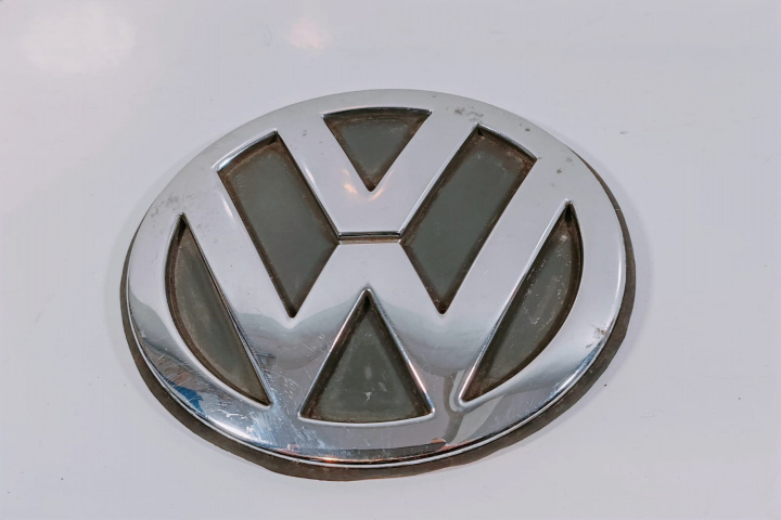 Sigla emblema 1J6853630A/B Volkswagen VW Golf 4 [1997 - 2006]