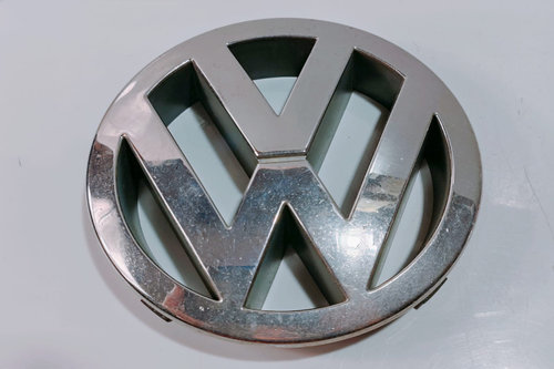 Sigla emblema grila 7M3853601 Volkswagen VW Sharan [facelift] [2000 - 2003]