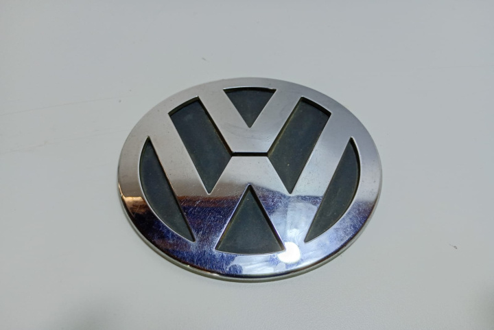 Sigla Emblema portbagaj 1T0853630A Volkswagen VW Touran [2003 - 2006]