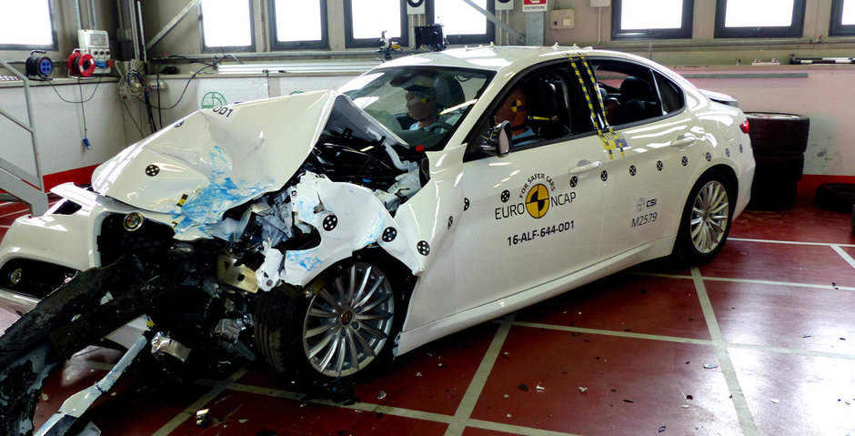 Siguranta italiana: Alfa Romeo Giulia rezista testelor Euro NCAP si obtine punctaj maxim