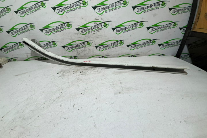 Sina glisanta Citroen Berlingo 2 [2008 - 2012] Minivan 1.6 HDi MT (75 hp)