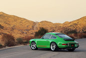 Singer 911