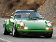 Singer 911